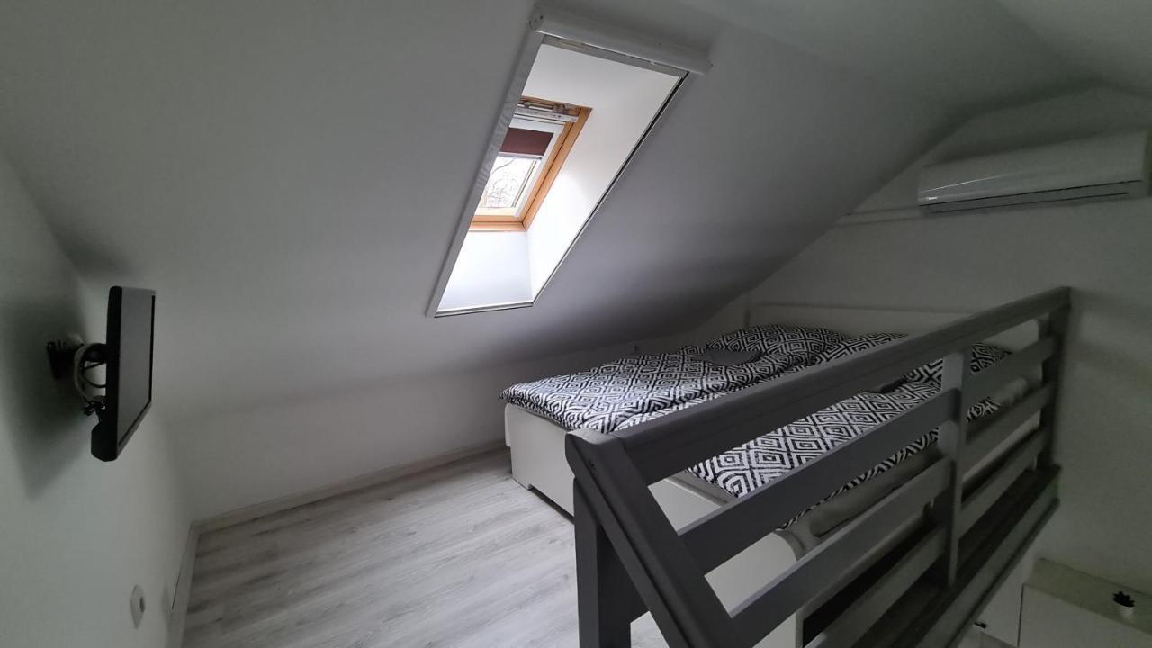 Gyulai-Fuerdo-Apartman Ii. Exteriér fotografie
