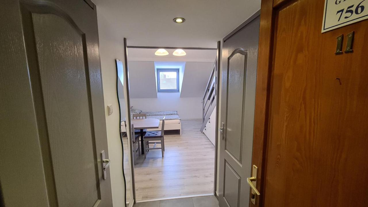 Gyulai-Fuerdo-Apartman Ii. Exteriér fotografie