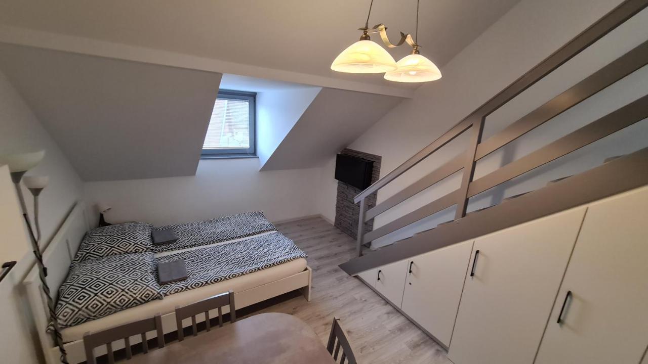 Gyulai-Fuerdo-Apartman Ii. Exteriér fotografie